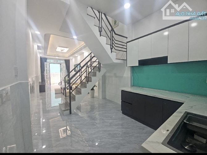 🏡 TÂN KỲ TÂN QUÝ ,TÂN PHÚ-SÁT LÊ TRỌNG TẤN–NHÀ 2.5 TẦNG-HẺM 4M– 38M², 3PN– GIÁ CHỈ 4.45 T - 3