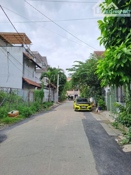 Biệt Thự Ven Sông Quốc Lộ 13 Hiệp Bình Chánh 15x19=300m2 Giá 23.5 TỶ - 3