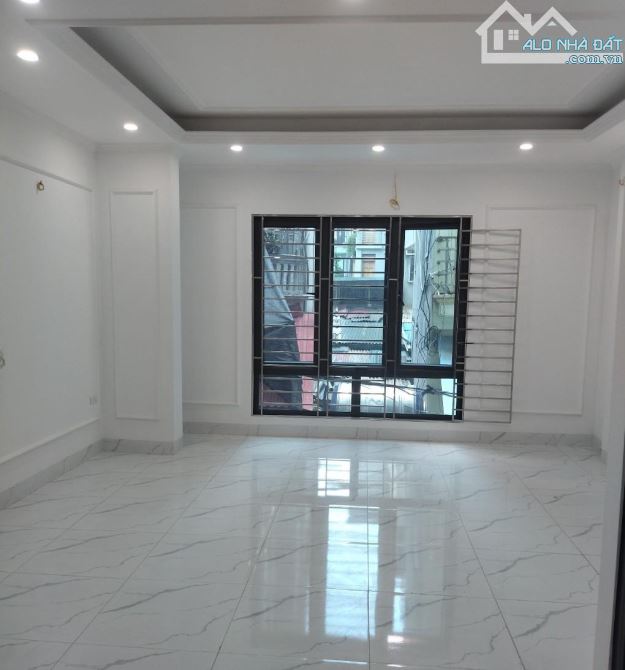 Bán nhà Kim Giang, Hoàng Mai, 6 tầng thang máy, ô tô qua nhà, 40m2, 10.5 tỷ(CTL) - 3