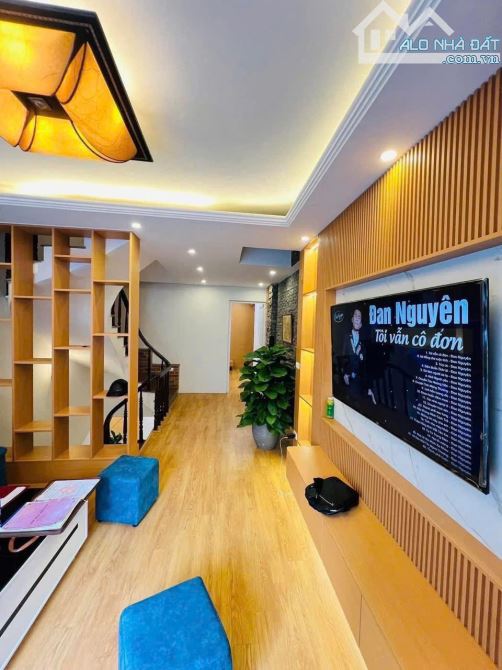 Cho thuê nhà Kim Mã-Ba Đình, 43m2, full nội thất, 4 tầng, 5 ngủ, 15tr - 3