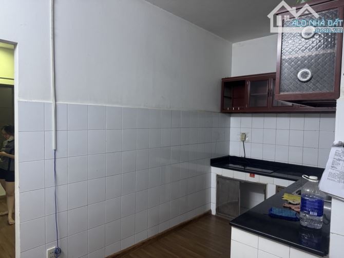 Bán Gấp Chung Cư Đông Diều, Quận 8, 76m2, Lầu 2 , Cho Thuê 10tr Tháng , Giá 2.95 Tỷ TL - 3
