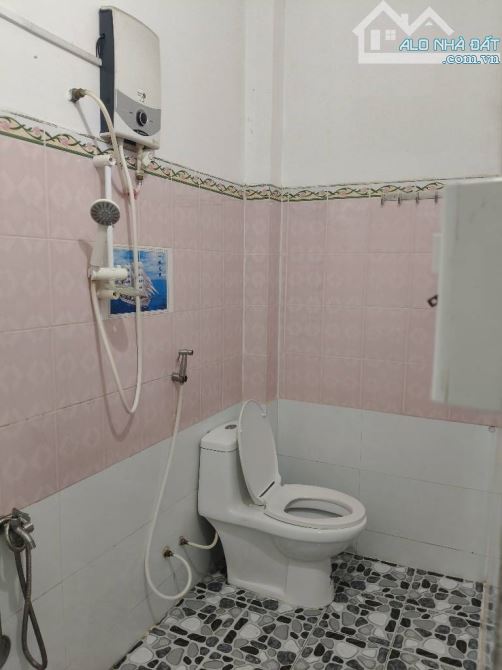 Nhà ngang lớn 5m (61m²),Q12 Huỳnh Thị Hai,hẻm oto thông nhiều hướng, giá 3.95 tỷ. - 3