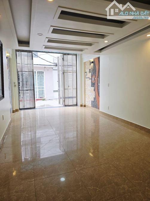 Bán nhà 5 tầng phường Sở Dầu Hồng Bàng Hải Phòng - 3