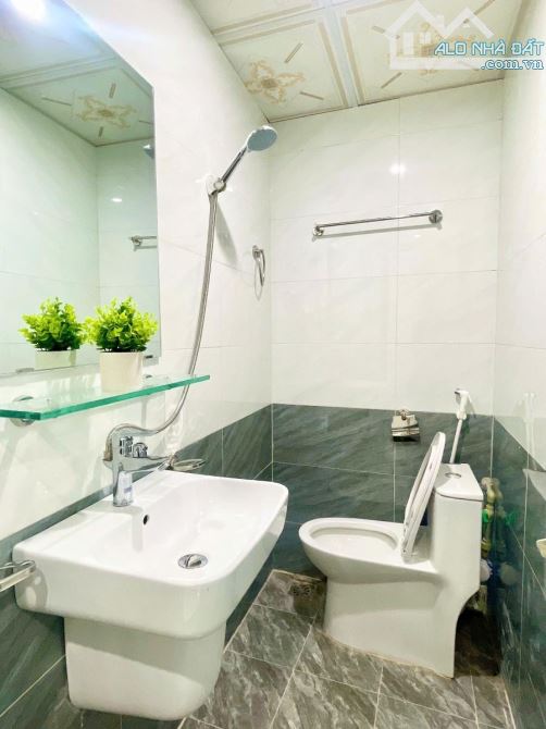 CCMN Đường Láng, gần Ngã Tư Sở nhà mới 88m2x7 tầng, 25PKK full đồ, thang máy DT 1,4 tỷ/năm - 3