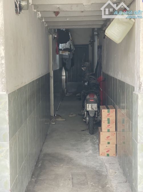 100m2,nhà cấp 4,sẵn dòng tiền cho thuê,hẻm ô tô nhỉnh 6 tỷ,ngay ĐHTC marketing Quận 7 - 3