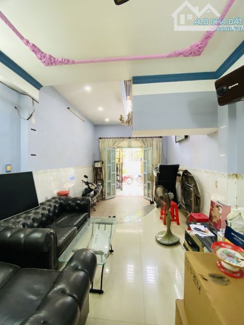 Bán nhà Lạc Long Quân Quận 11 50M2 5 Tầng BTCT Sổ vuông A4 chỉ 7.x tỷ TL - 3