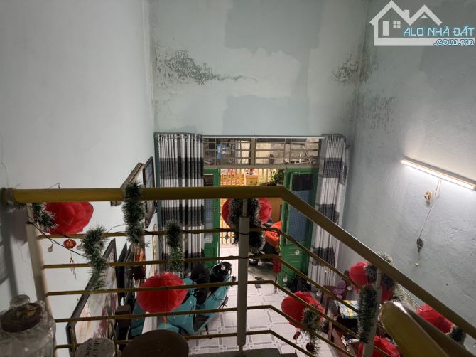 chủ cần bán nhanh căn nhà 2 tầng đường Ngô Quyền. Sơn trà - 3
