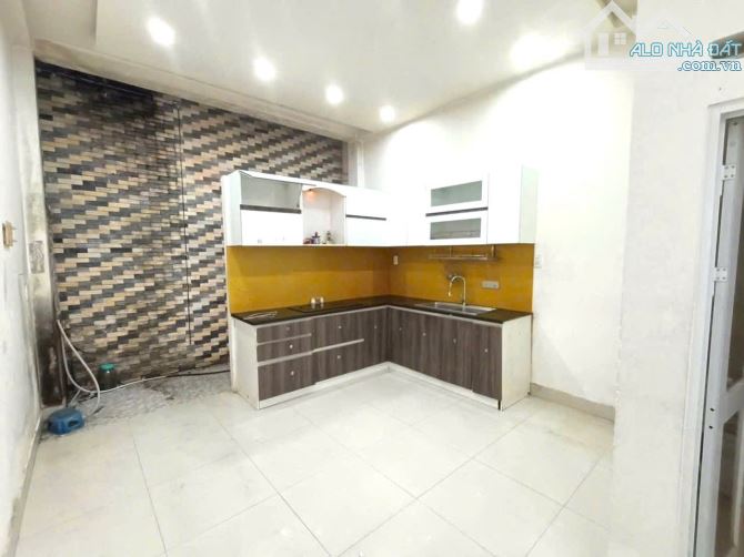 CẦN BÁN NHÀ 2 TẦNG 2 MÊ KIỆT Ô TÔ BÌNH AN 7 SẴN VÀO Ở, CÁCH ĐƯỜNG LỚN VÀI BƯỚC CHÂN - 3
