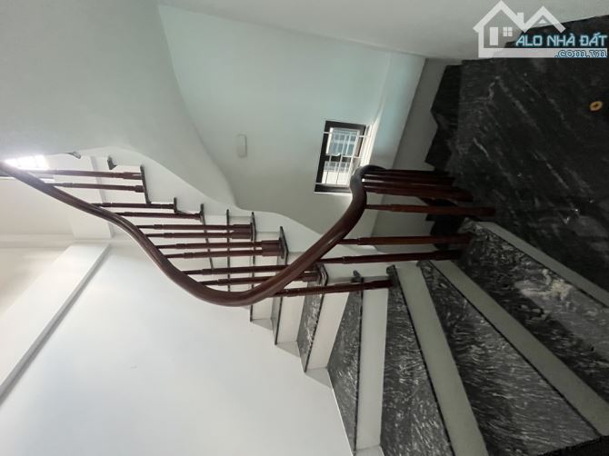 NHÀ GIÁO VIÊN PHỐ TỐ HỮU 37 m2 x 5t Ô TÔ- KINH DOANH- 8,3 tỷ - 3