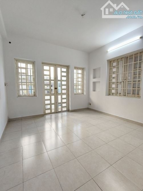💥🏠🚘BÌNH TÂN,CỰC HIẾM, RẺ, SÁT MẶT TIỀN, Ô TÔ ĐỖ CỬA, 60M2, 4 TẦNG, NGANG 5M, NHỈNH 5 TỶ - 3