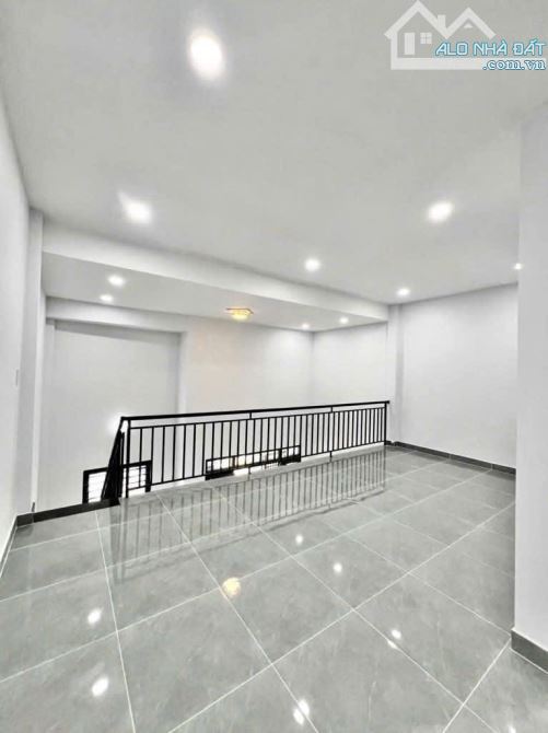 NGỘP 2,5TỶ BÁN NHÀ HẺM XE HƠI TÂY LÂN P.TÂN TẠO QUẬN BÌNH TÂN GIÁ 4,6TỶ TL - 3