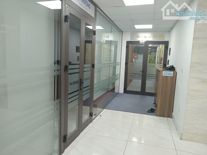Cần bán gấp toà nhà Mặt Phố Trần Đăng Ninh Kéo Dài, DT 270m2 x 9T, MT 12,1m, Giá 198 Tỷ - 3