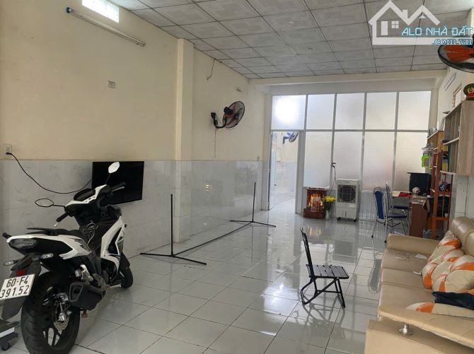 Bán Nhà Sân Ô Tô Khu Cư Xá Tỉnh Đội P. Tân Phong DT 105m2 Gia 4,85 Tỷ - 4