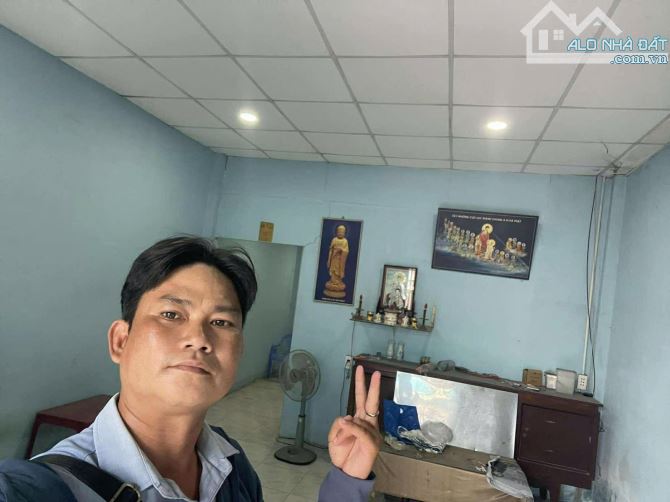 NHÀ C4 CŨ TIỆN XÂY MỚI HẺM XE HƠI THỚI TAM THÔN HÓC MÔN . - 4