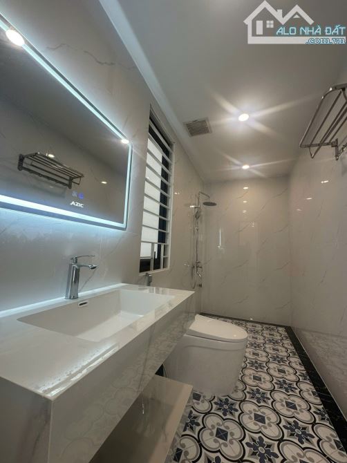BÁN NHÀ PHỐ BỒ ĐỀ – THANG MÁY – Ô TÔ ĐỖ CỬA – HƠN 8 TỶ - 4