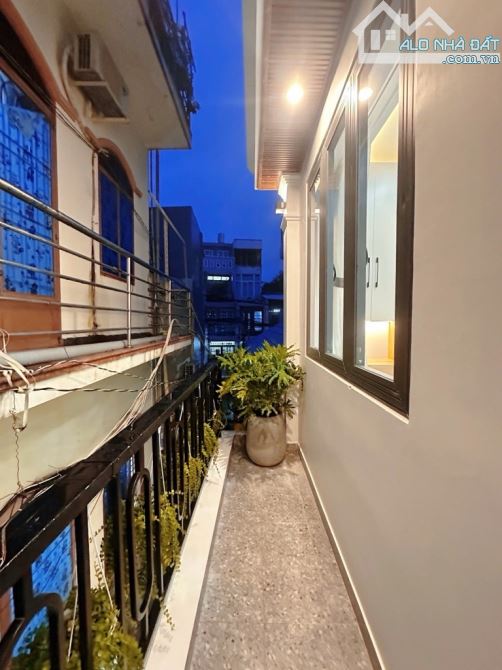 SIÊU PHẨM - GẦN SÂN BAY - SÁT MẶT TIỀN 35m² ( 5.4 x 8 ) Trương Đăng Quế, Gò Vấp - 5.75 Tỷ - 4