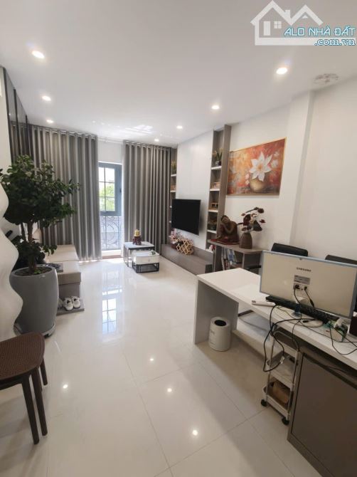 Duy nhất căn 7 tầng thang máy lô góc Mặt Phố Cát Linh, full nội thất, cực đẹp. Giá 24 tỷ - 4