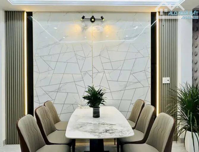 NHÀ ĐẸP- PHÂN LÔ-NGUYỄN KHUYẾN -VĂN QUÁN- HÀ ĐÔNG 38M2 GI,Á 7,55 TỶ Ô TÔ ĐỖ CỬA - 4