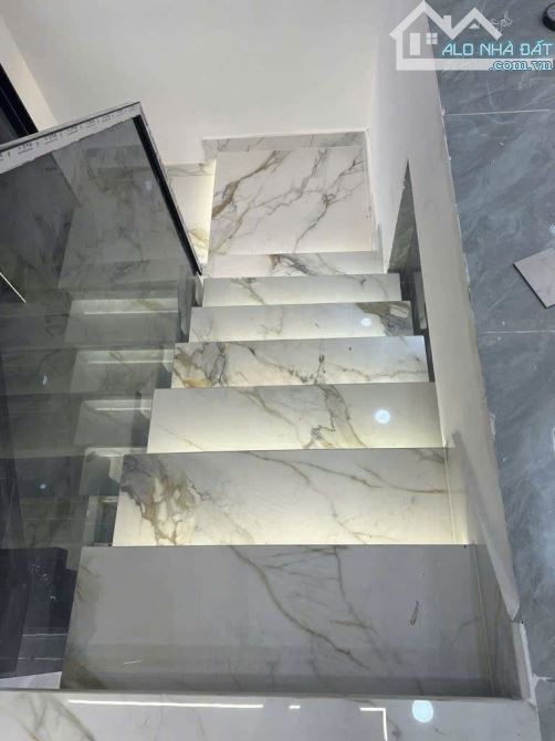 khu đường 8m Trần Quý Khoách, Quận 1. Giá 6 tỷ 920/ 81m2 (4,5mx18m). Vừa ra sổ xong - 4