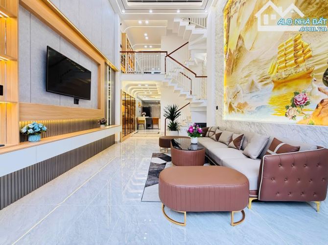 CẦN BÁN GẤP NHÀ HẺM 1/ PHAN ĐĂNG LƯU, P1, QUẬN PHÚ NHUẬN, TP.HCM giá 4ty750 Đt:73.2m2🔥 - 4