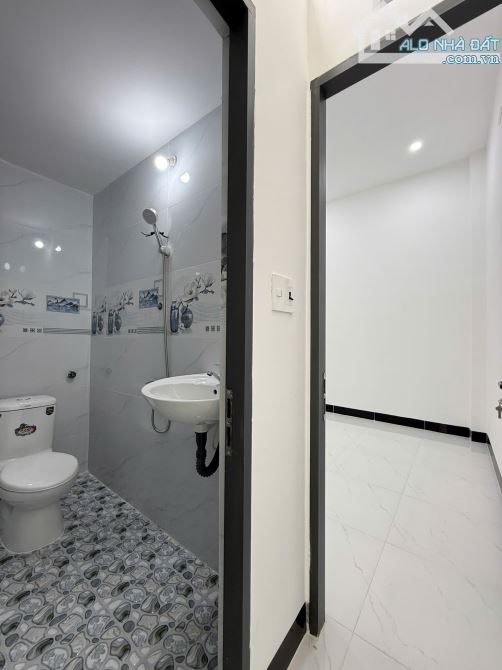 🏡 NHÀ PHỐ 2 TẦNG HẺM NGUYỄN THÁI HỌC – TRUNG TÂM QUY NHƠN - 4