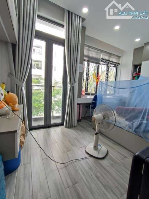 Nhà 5 tầng hẻm 6m thẳng 1 trục Phan Huy Ích ra bờ kè Tham Lương Gò Vấp 4.8x11m Chỉ 10.2tỷ - 4
