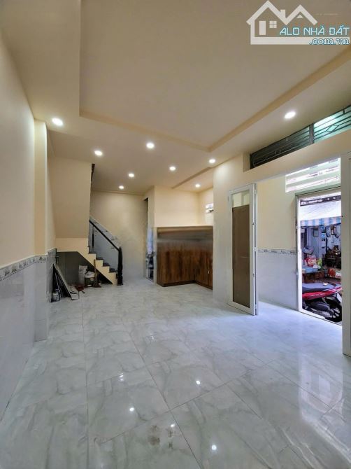 Ngay góc hẻm, (4x8m 1L 2Pn 2wc), 392/20 Cao Thắng_P.12_Q.10 - 4