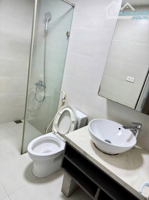 CHO THUÊ nhà đẹp ô tô đỗ cửa làm vp cty, spa,dạy học, hộ gia đình ở kết hợp bán hàng ... - 4
