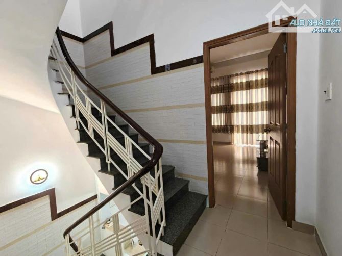 Bán Nhà Hẻm 4m, Bùi Quang Là – P.12, Gò Vấp, 6,2Tỷ, 60m2 (4x15), 3Tầng, 4PN - 4