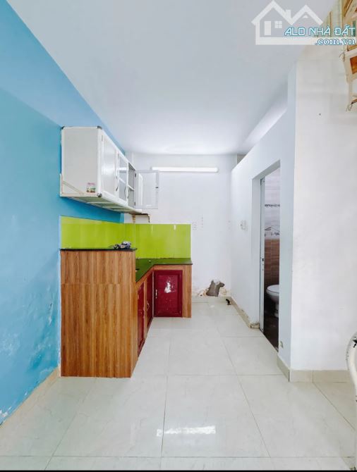 Bán 🏡 2.35tỷ 2tầng  mới xây đẹp  Đoàn Văn Bơ Q4 khu dân cư sầm uất dân trí cao - 4