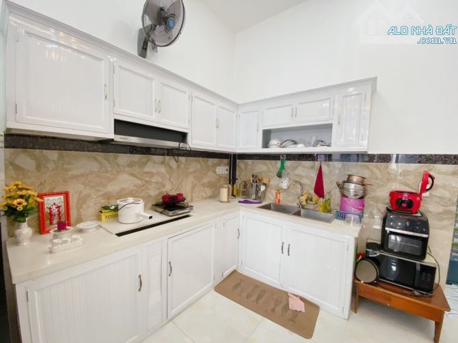 HẺM Ô TÔ-ĐƯỜNG BÙI TƯ TOÀN BÌNH TÂN-4*16M-4 TẦNG-KHU DÂN TRÍ CAO-CHỈ 6.8 TỶ - 4