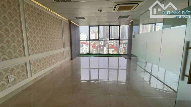 cho thuê văn phòng Nguyễn Hoàng ô góc view đẹp vào ngay giá rẻ - 4