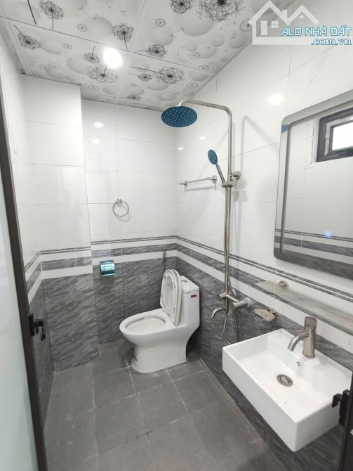 BÁN NHÀ BÍCH HOÀ - 32M2, 4 TẦNG 1 TUM – MẶT TIỀN HƠN 6M – 3 MẶT THOÁNG – GIÁ CHỈ HƠN 3 TỶ - 4