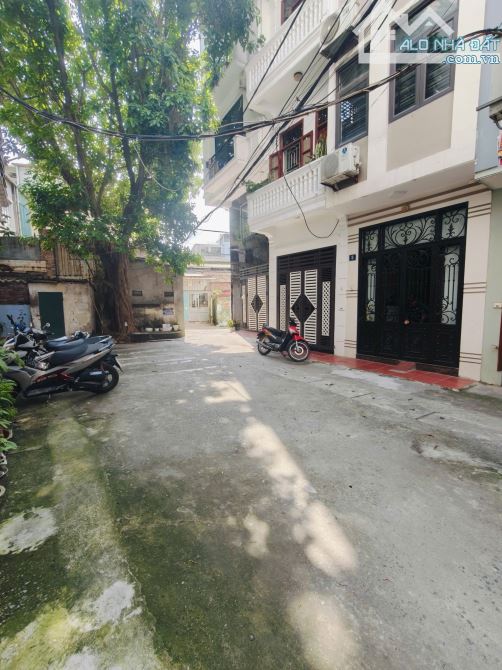 Khu phân lô Mạc Thị Bưởi lô góc oto đỗ cửa, nhà tự xây, sổ 45m2. Thông sàn. Giá 10.25 tỷ - 4