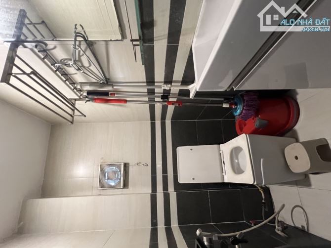 Bán nhà Q12 Nguyễn Văn Quá Nhỉnh 2.5 tỷ hẽm xe hơi - 4