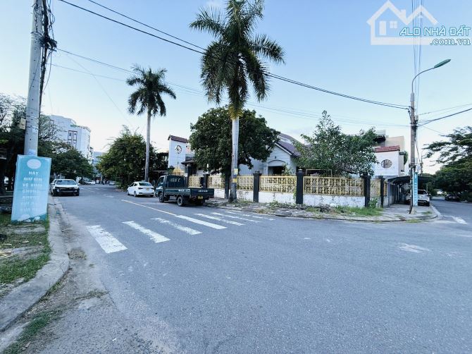 Bán Lô  Góc đường 7m5 Đồng Khởi 144m2 Ngay bến de Trung Tâm Đà Nẵng - 4