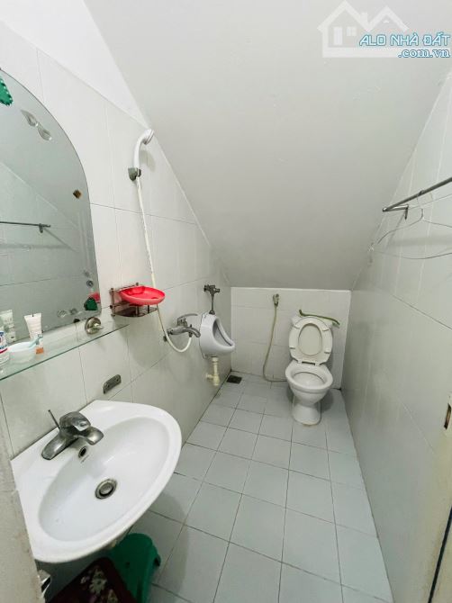 Cho thuê nhà riêng Mỹ Đình, quận Nam Từ Liêm 55m x 3T giá 9.5 triệu, 20m ra ô tô - 4