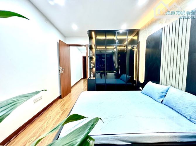 CỰC PHẨM KIM GIANG DT 40M2 Ô TÔ ĐỖ GẦN, NHÀ MỚI KÍNH KOONG FULL NỘI THẤT CHỈ 8.6 TỶ - 4