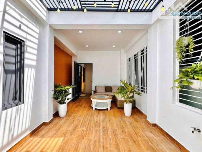 Cạnh Mặt Tiền Lý Chính Thắng 40m2 Quận 3 Giá 8,9 tỷ - Giá còn thỏa thuận - 4