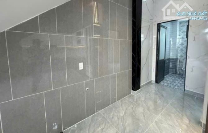🌈Nhà Đẹp Mới Xây Xong Mặt Tiền Đường Nhựa 5m Gần KCN Cầu Tràm - 4