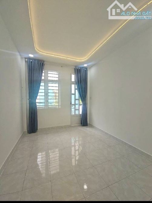 🏡 TÂN KỲ TÂN QUÝ ,TÂN PHÚ-SÁT LÊ TRỌNG TẤN–NHÀ 2.5 TẦNG-HẺM 4M– 38M², 3PN– GIÁ CHỈ 4.45 T - 4