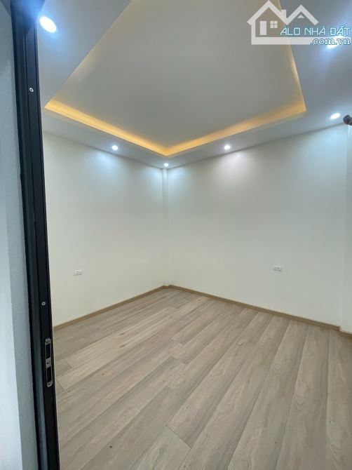 NHÀ 5T*THƯỢNG MẠO,PHÚ LƯƠNG*DÂN XÂY ĐƠN LẬP, CHẮC CHẮN,SÁT ĐẠI HỌC ĐẠI NAM,TRƯỜNG CHỢ,VÍP. - 4