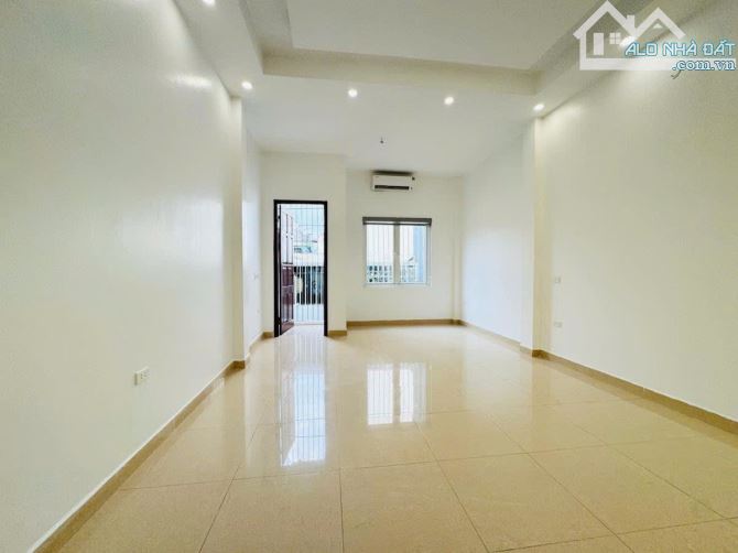 Nhà TẶNG Nội Thất 7 Tầng Siêu HOT 50m 11,8 tỷ - 4