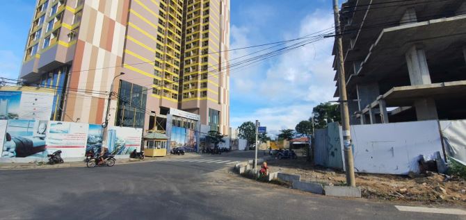 Chỉ 3x TỶ: ĐẤT BIỂN 2 MẶT TIỀN ngay NGÃ TƯ - GẦN sát HỒ XUÂN HƯƠNG - ĐÀ NẴNG, 183m² =11,2 - 4