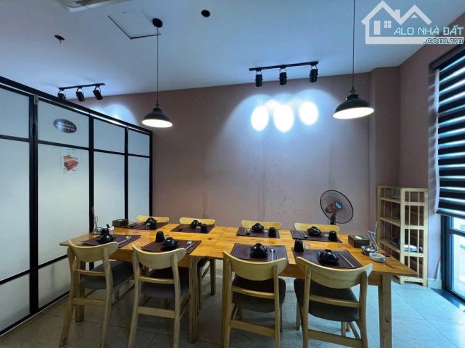 Bán Vinhome mặt quảng trường shophouse lô góc 6 tầng - 4