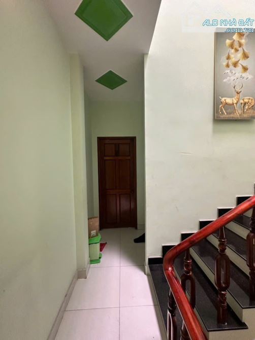 Bán nhà Đ số 10 Bình Tân gần chợ lk 5-6 hẻm 6m thông gần mặt tiền 68m2,4 Tầng 4 tỷ 990 - 4