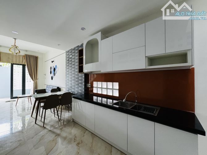 Bán nhà 2 tầng kiệt ô tô nhỏ Nguyễn Khoa Chiêm bên cành Đại Học Ngoại Ngữ giá chỉ 2,4X Tỷ - 4