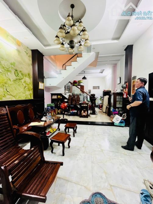 🏡SÁT MẶT TIỀN NGUYỄN XIỂN Q9. 3 TẦNG, 3 PN, HẺM  XE TẢI, 5,2 tỷ (có bớt) DÂN TRÍ CAO. - 4