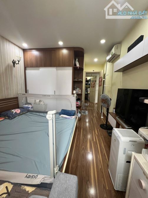 BÁN GẤP CHUNG CƯ VIP1 C37 BCA (BẮC HÀ), 15 TỐ HỮU, NAM TỪ LIÊM. 98M2 – 3PN. 7,89 TỶ - 4
