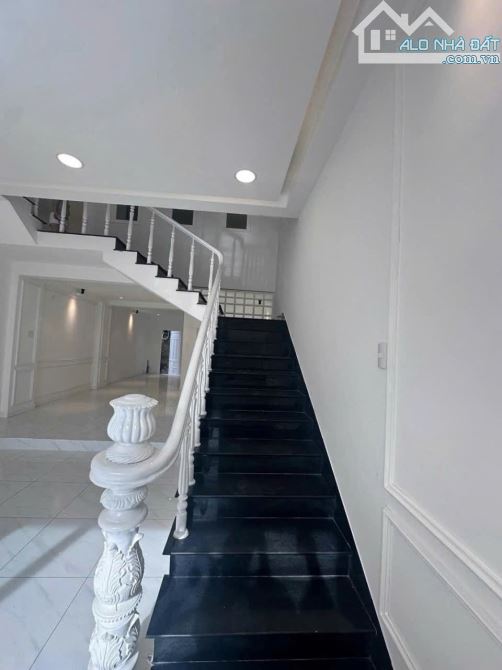 🎑🏡CHO THUÊ NHÀ 2 MÊ LỮNG MẶT TIỀN DƯƠNG TRÍ TRẠCH - SƠN TRÀ⚘️ - 4